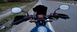 En una travesía, ¿cuál es la velocidad máxima permitida para una motocicleta? En una travesía, ¿cuál es la velocidad máxima permitida para una motocicleta?